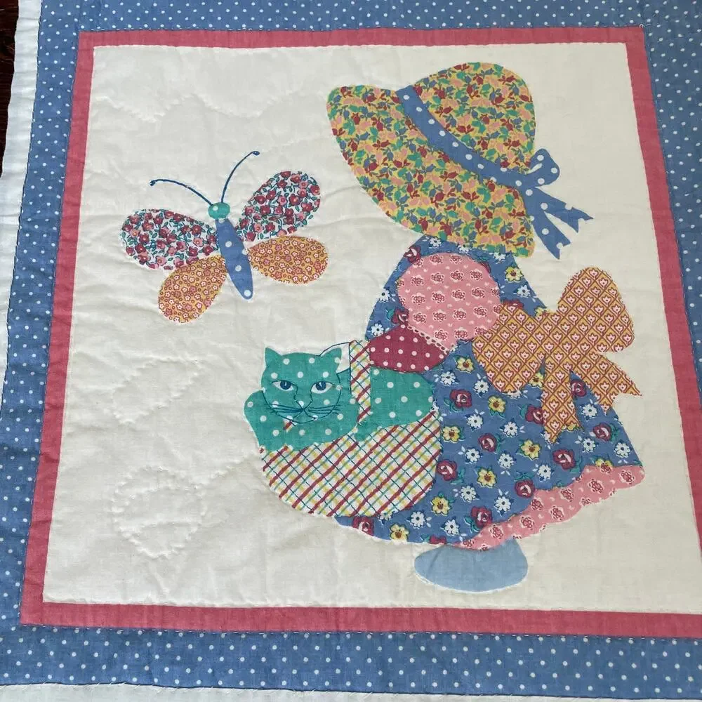 Vtg Handmade Sunbonnet Sue Sam Baby Quilt Nursery Blanket Hanging Panel Blocks